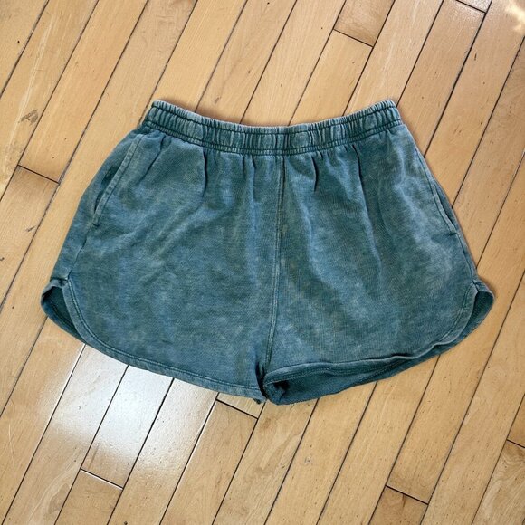 WILD FABLE Soft Washed 2 Piece Set Cropped Sweatshirt & Shorts Size XS/S - Picture 10 of 15